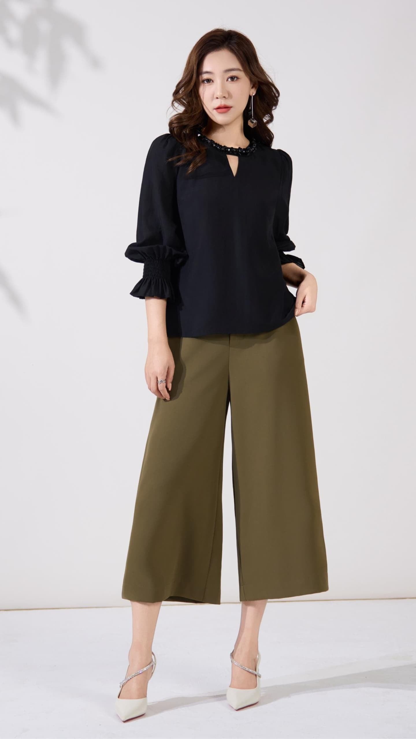 Ziri Sequins Neck Long Sleeve Top