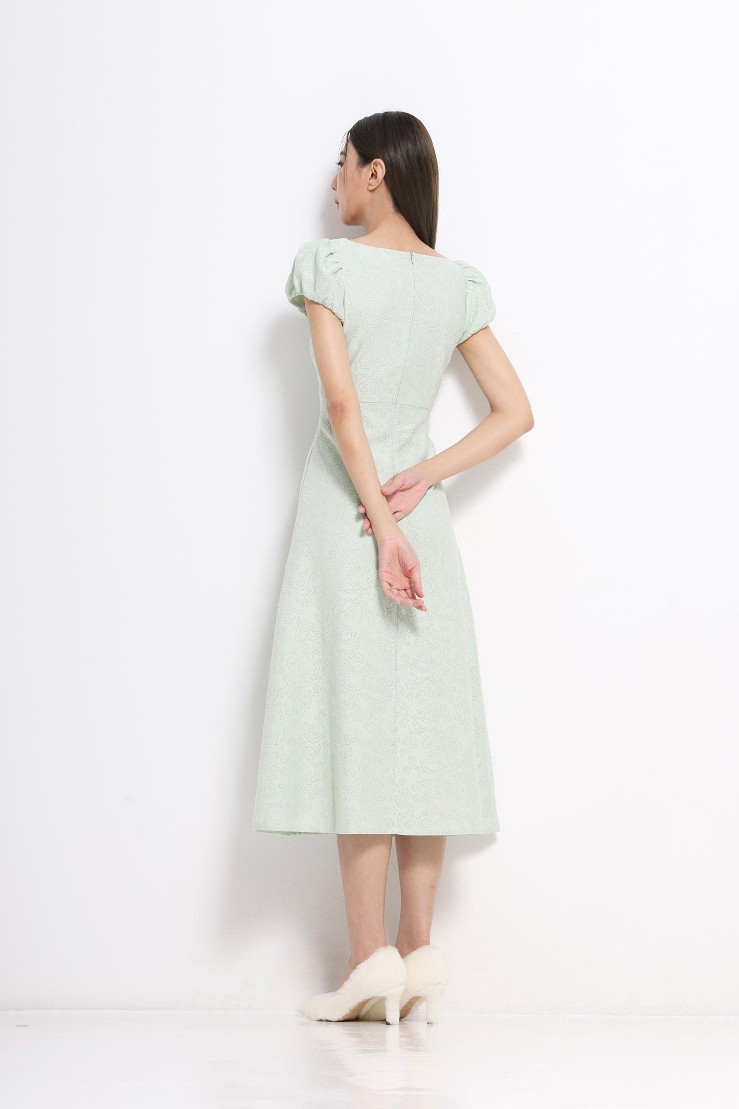 Stacey Sweetheart Lace Dress