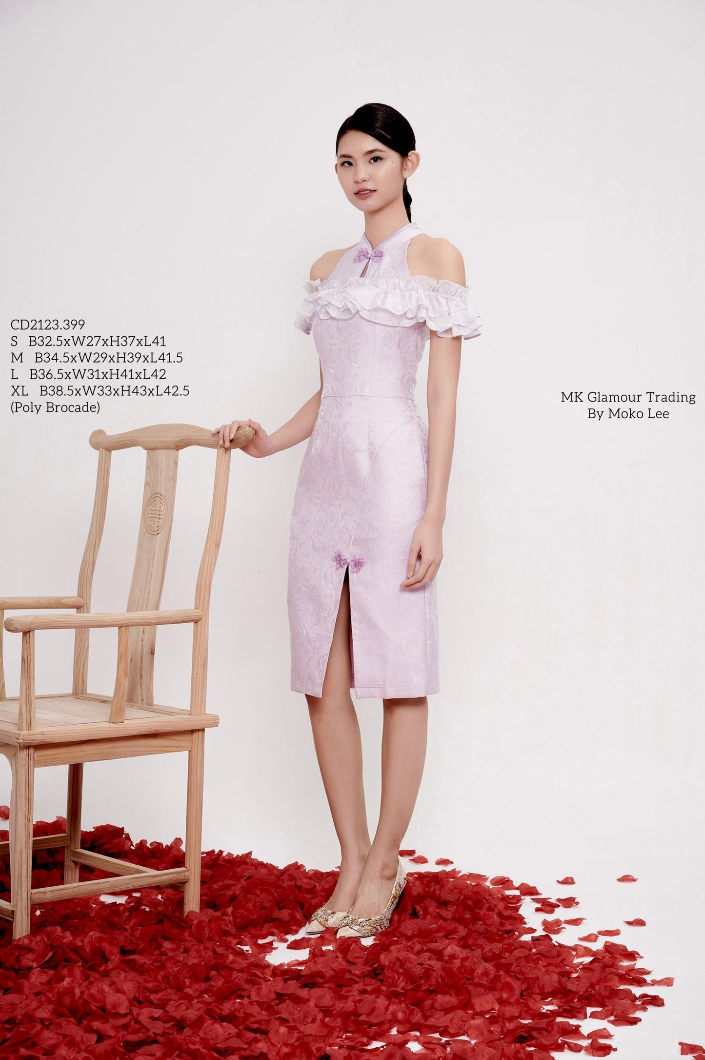 Lu Orient Off Shoulder Ruffles Qipao