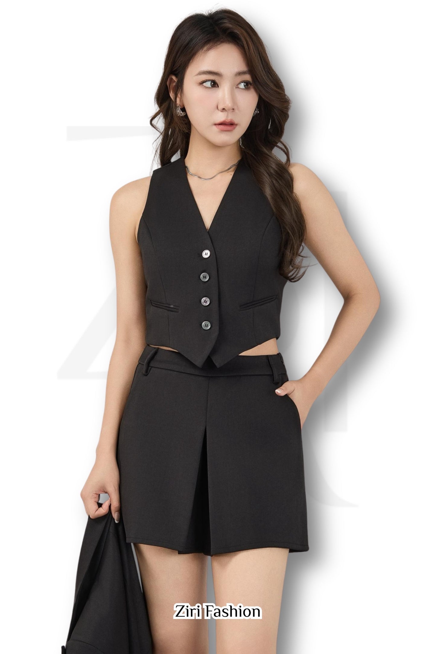 Ziri V-neck Cropped Vest
