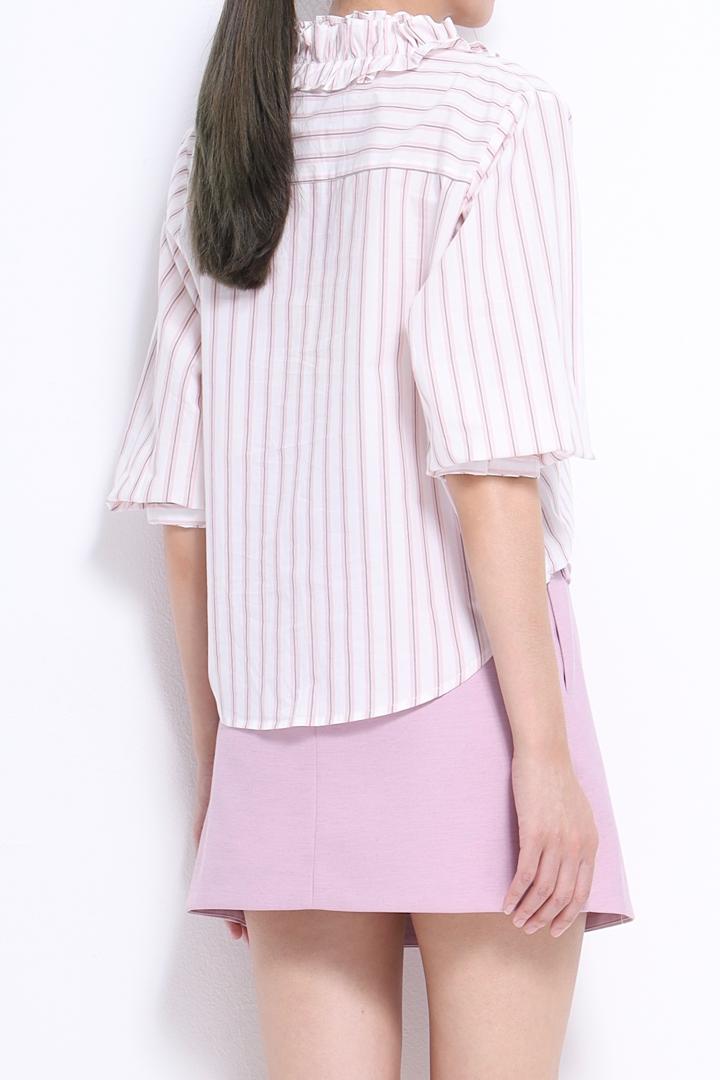 Hara Ruffle Collar Top