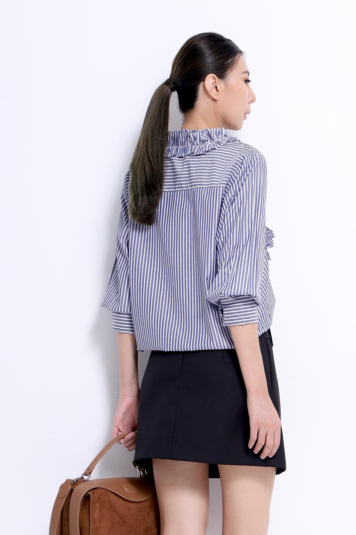 Hara Ruffle Collar Top