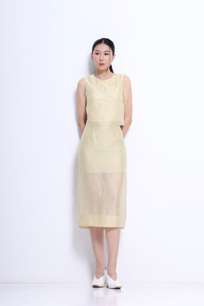 Lian Orient Floral Embroidered Sleeveless Top