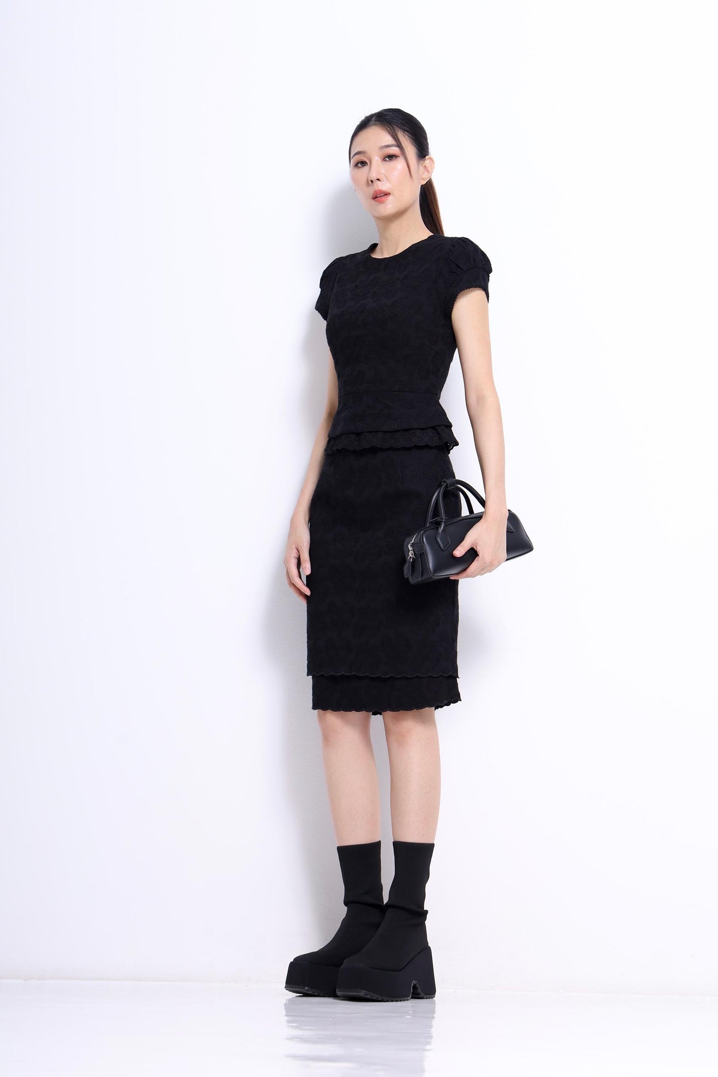Stacey Lace Broderie Pencil Skirt