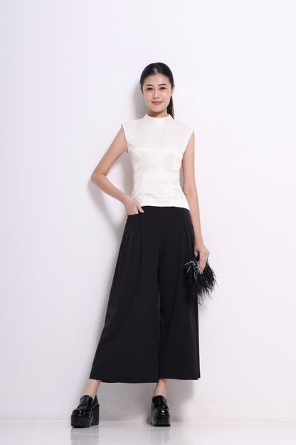 Robin Mock Neck Fitted Top