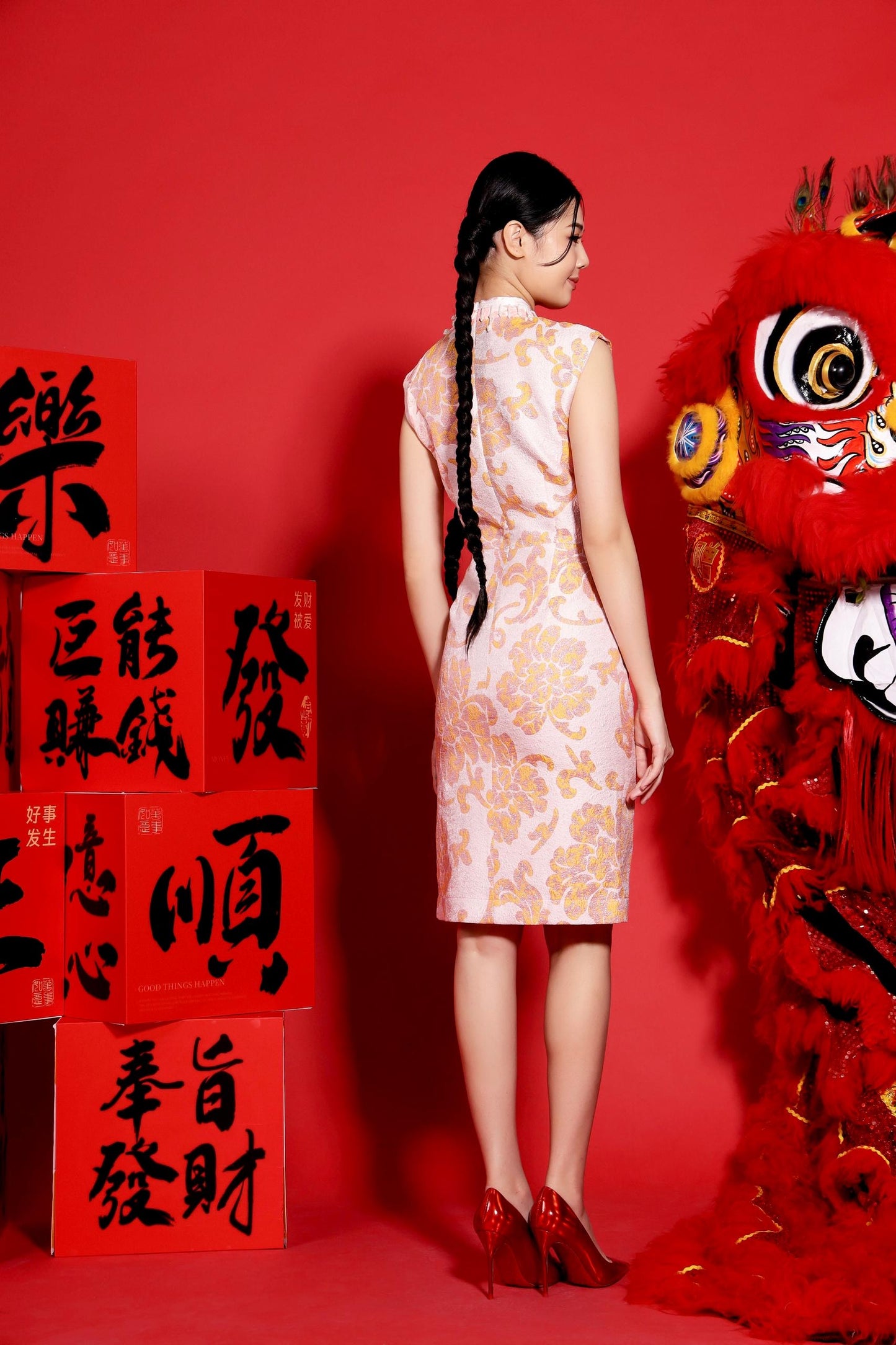 Zeng Orient Pearl Qipao Dress