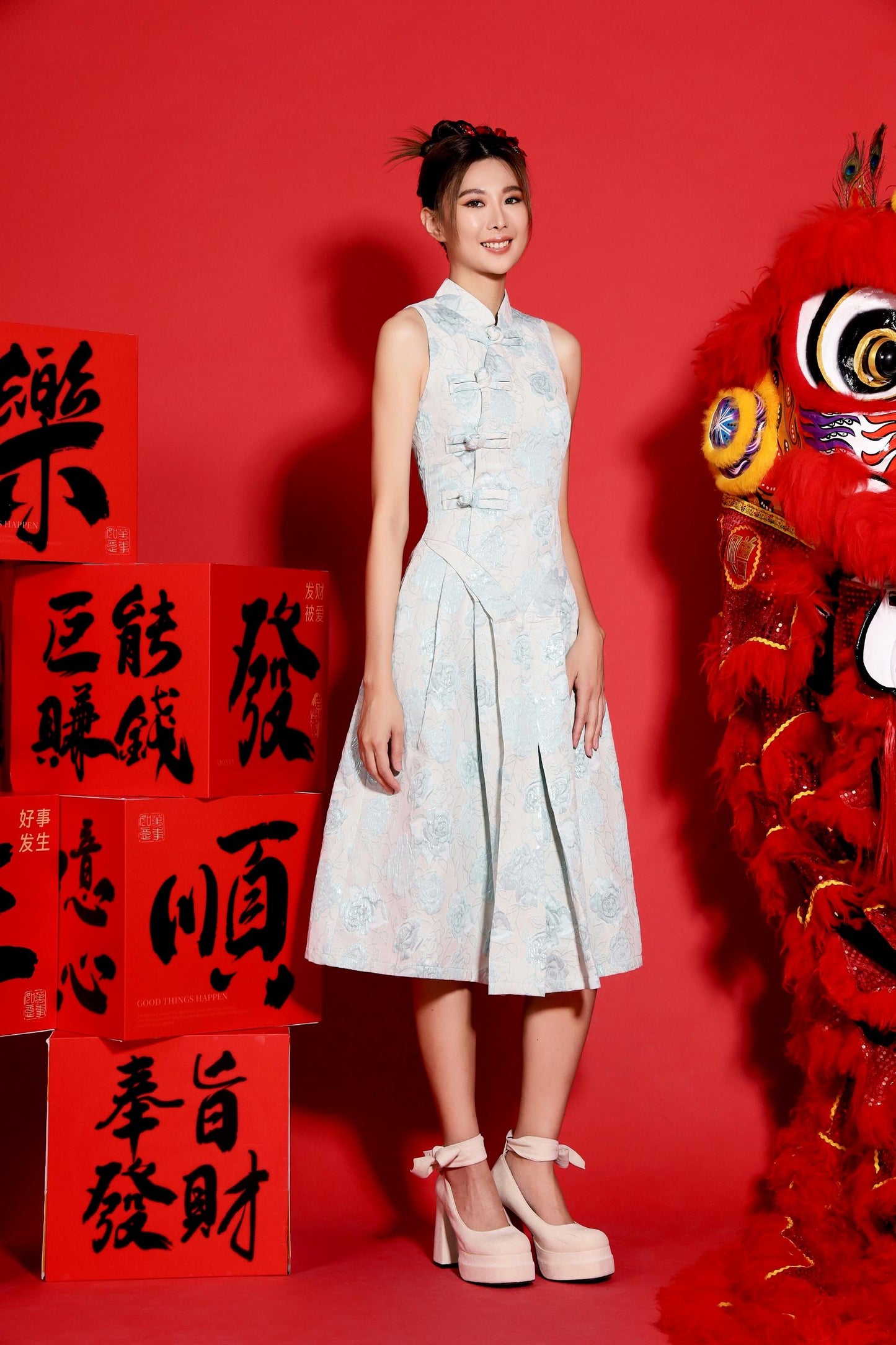 Wen Orient Jacquard Qipao Dress