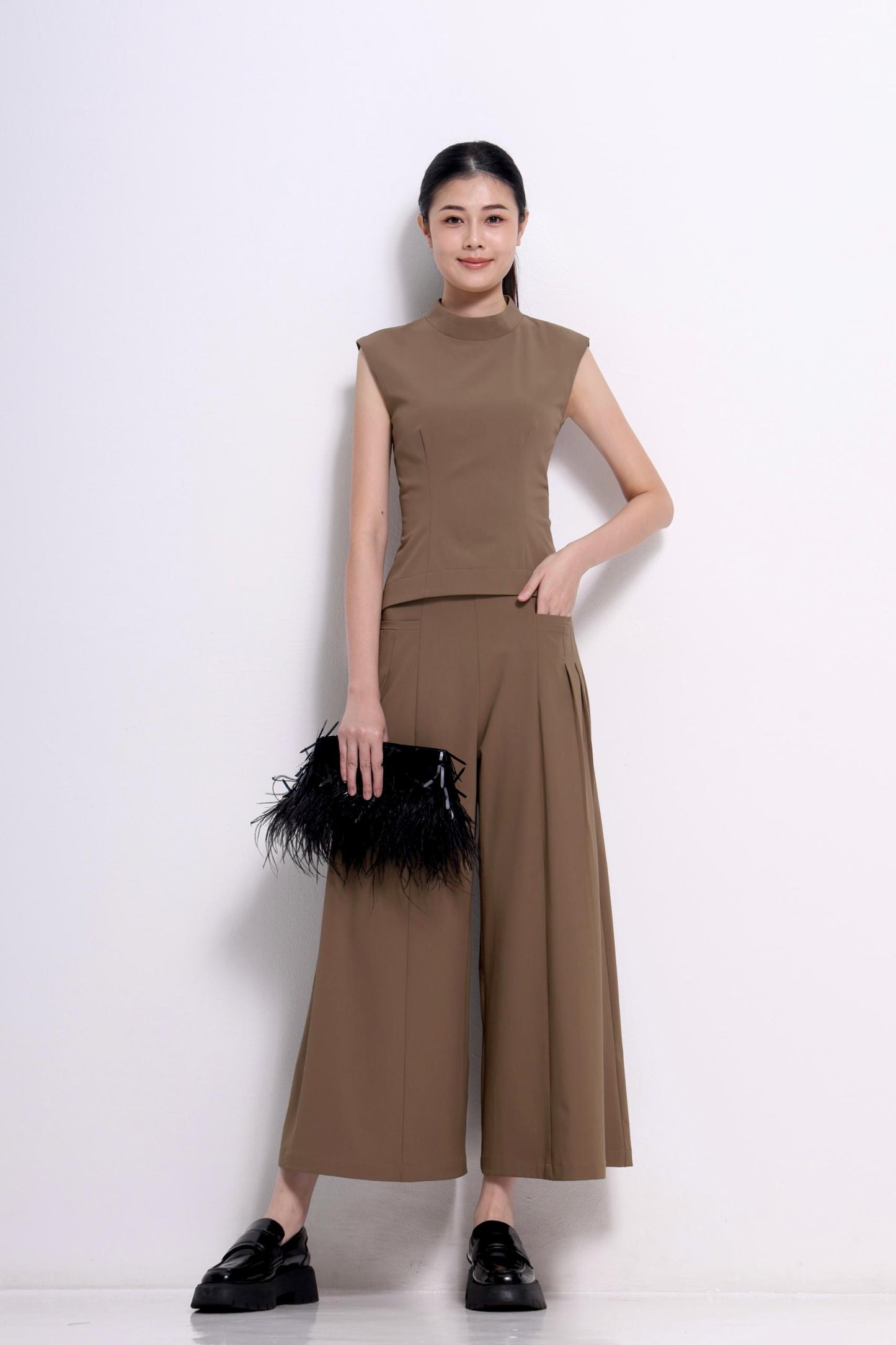 Robin Mock Neck Fitted Top