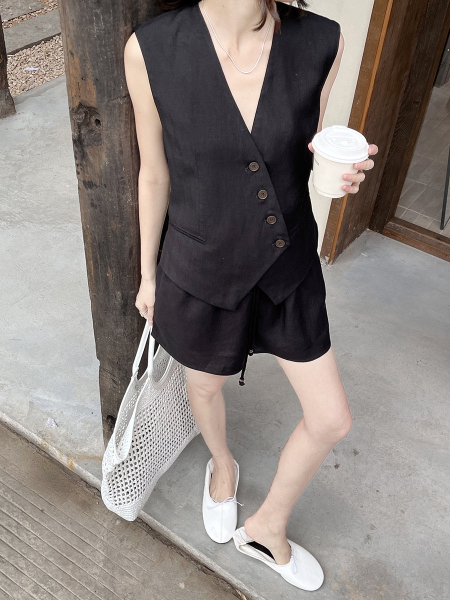 Hoo Linen Vest + Shorts Setwear