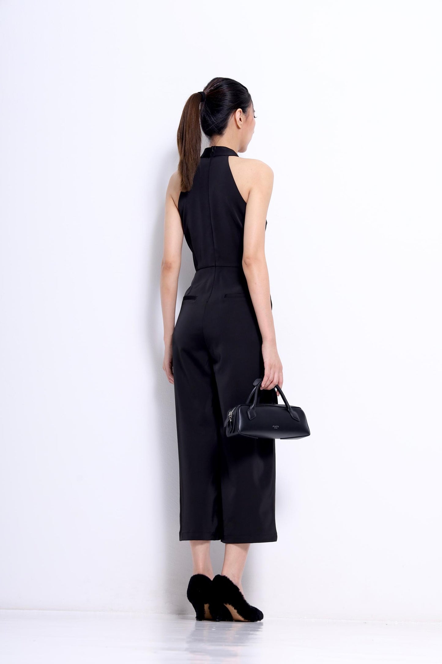 Vina V-Neck Jumpsuit
