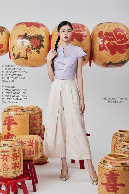 Yun Orient V-neck Blouse