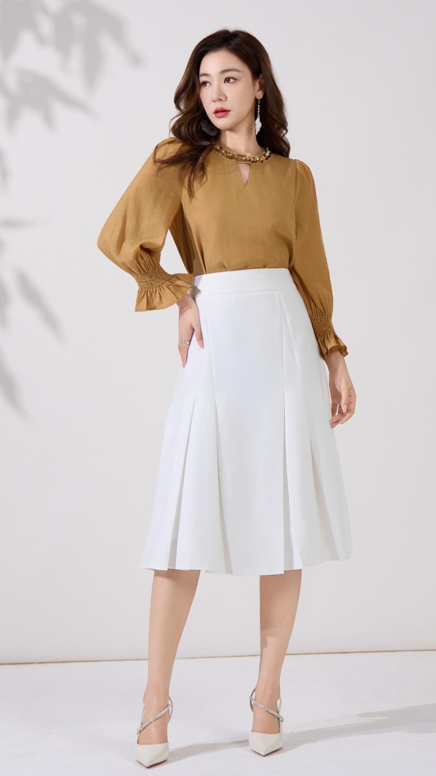 Ziri Sequins Neck Long Sleeve Top