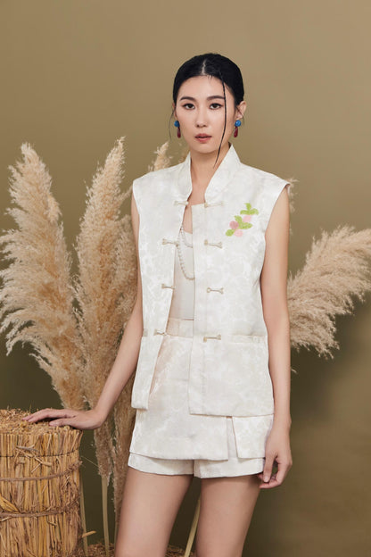 Mu Orient Chinese Knot Skorts