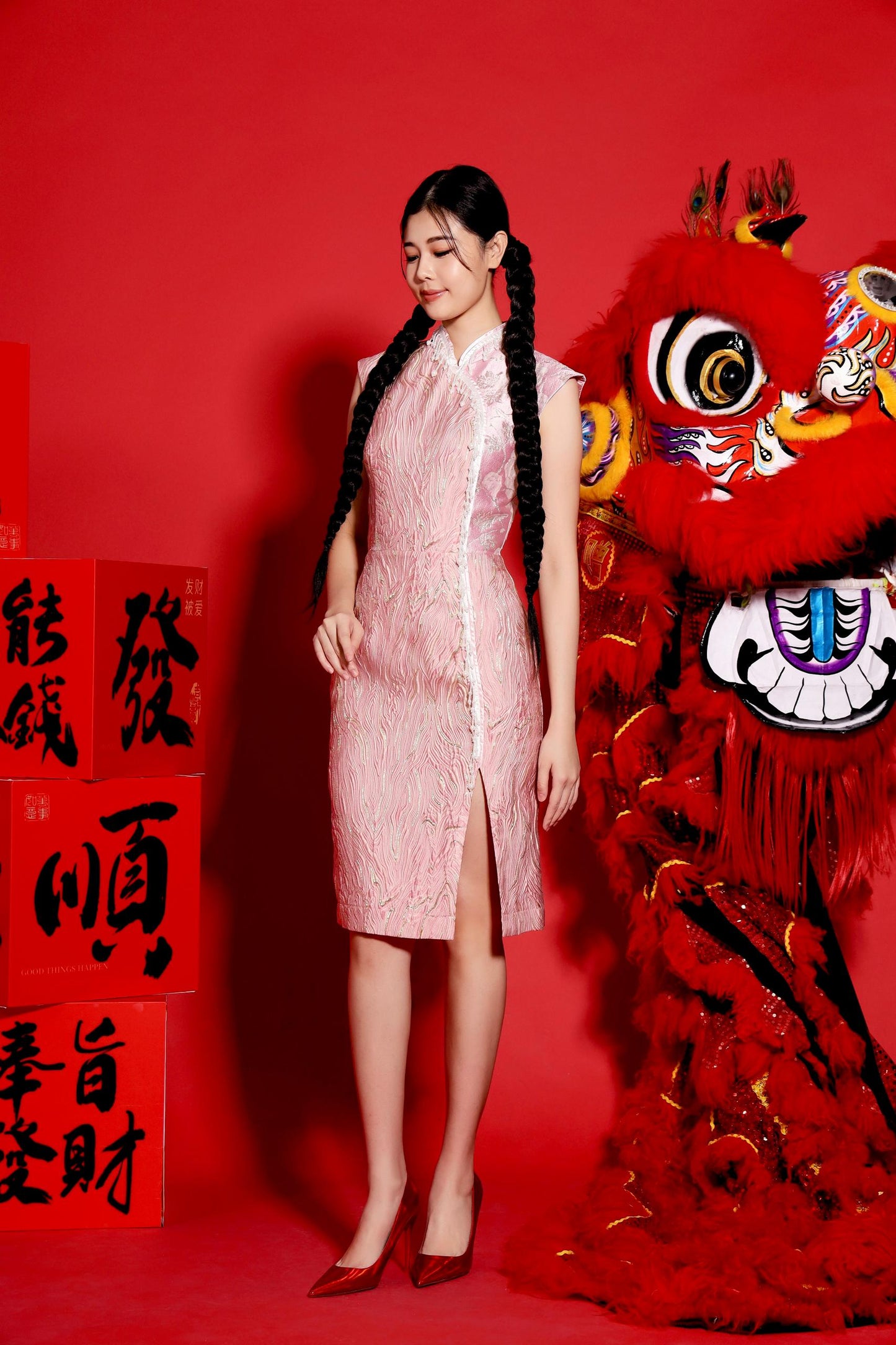 Zeng Orient Pearl Qipao Dress