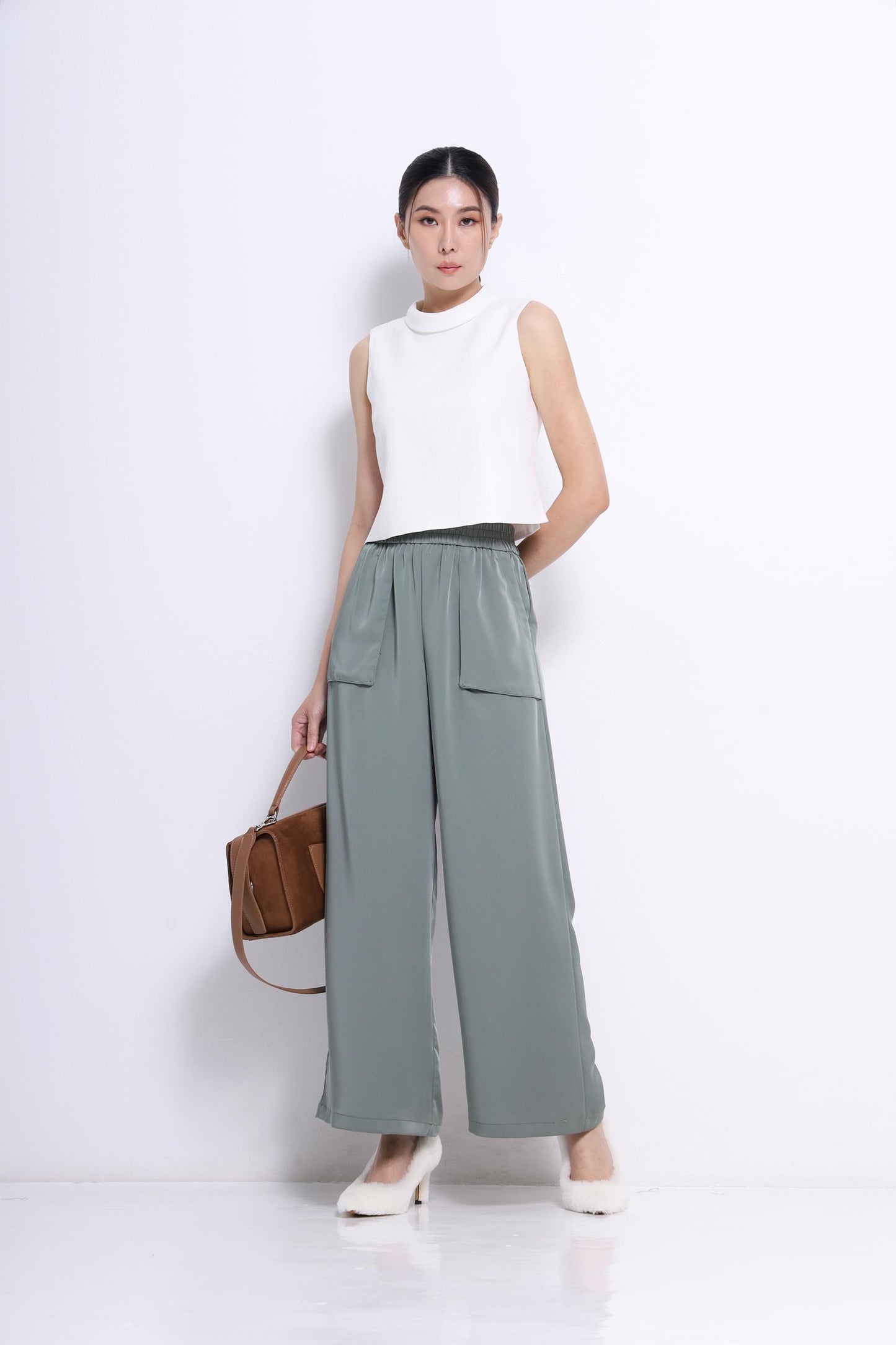 Nara Elastic Satin Loose Pants