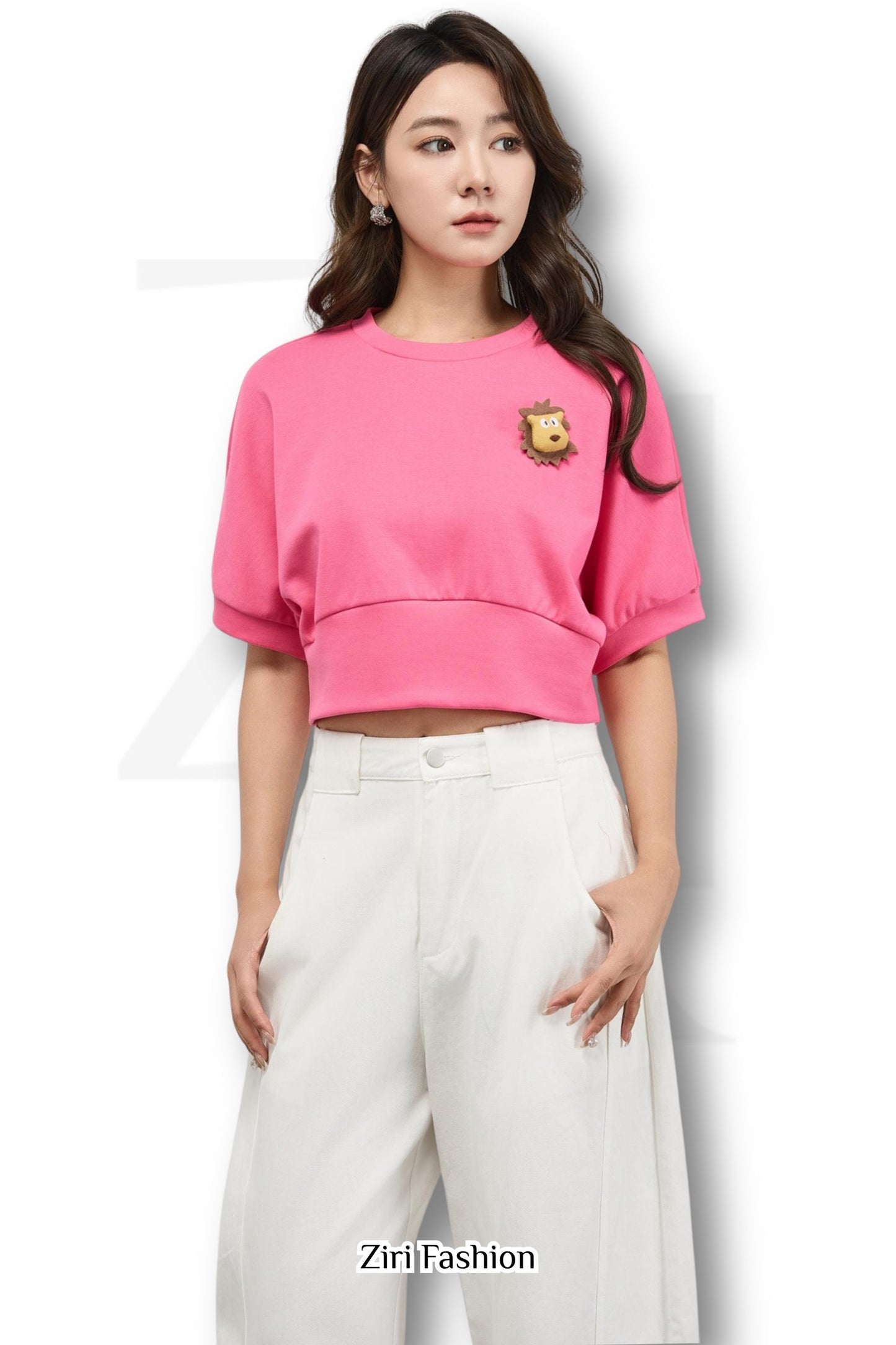 Ziri Lion Brooch Cotton Tee