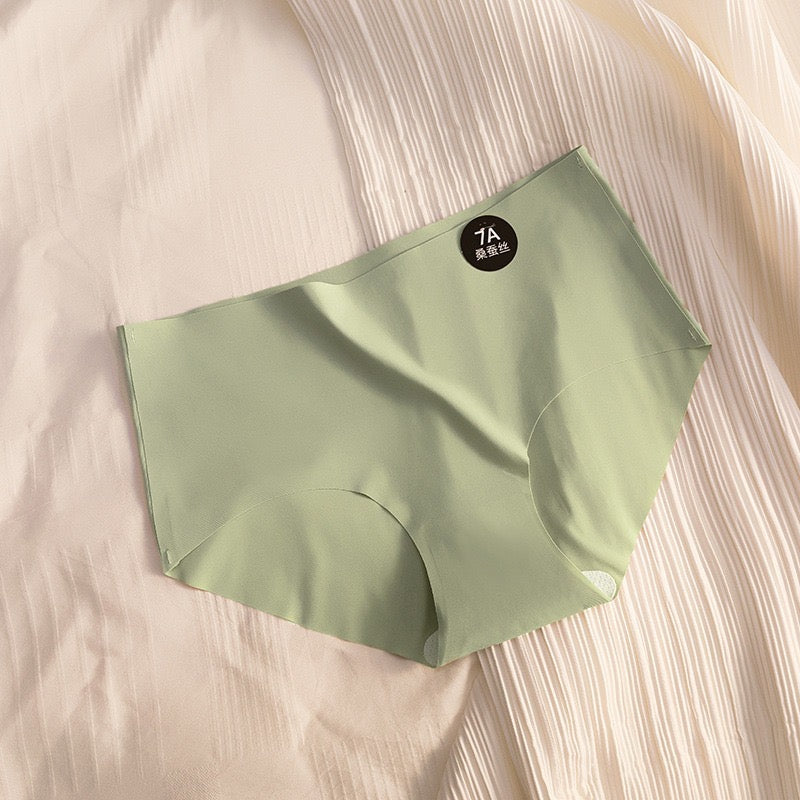 Amy Seamless Panties