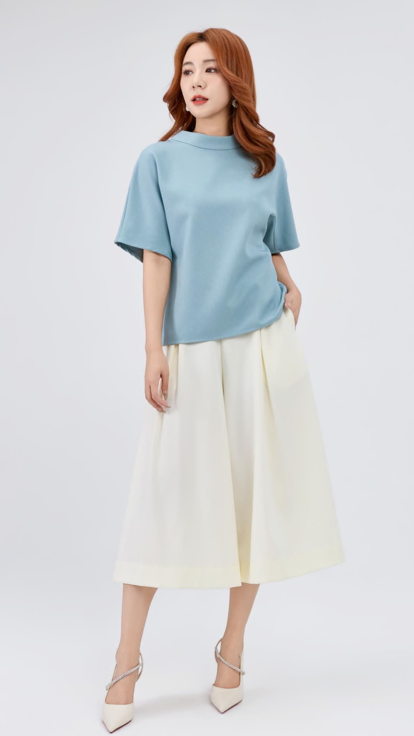 Ziri Loose Mock Neck Top