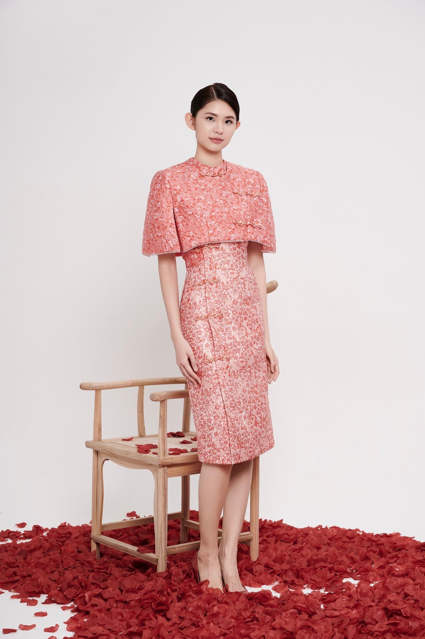 Fan Hua Orient Cropped Cape Jacket