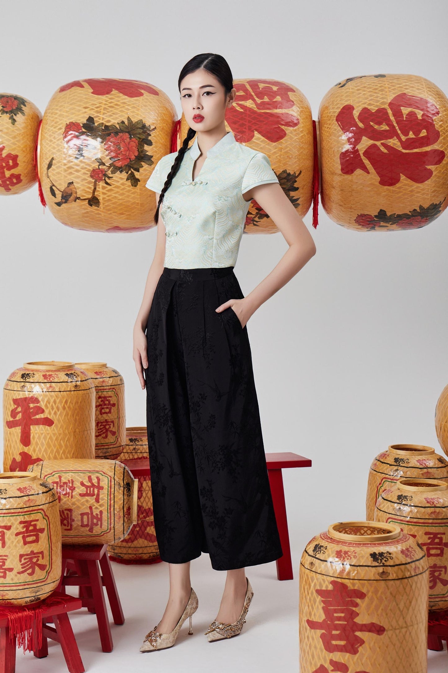 Hui Orient Pleated Culottes