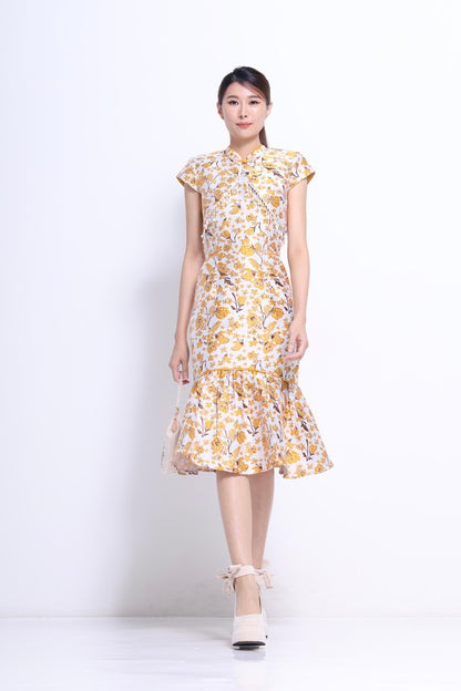 Zhu Orient Pearl Qipao Dress with Jacket