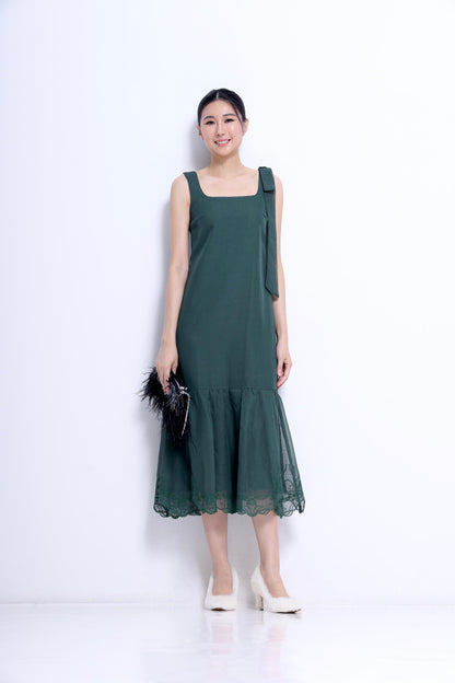 Candice Ribbon Shoulder Linen Lace Hem Dress