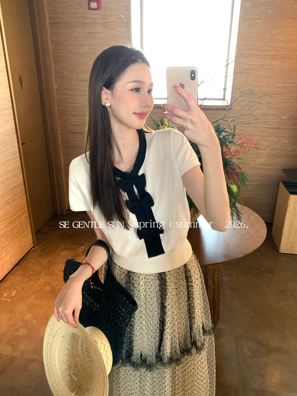 Peni Bow Tie Bi-color Knit Top