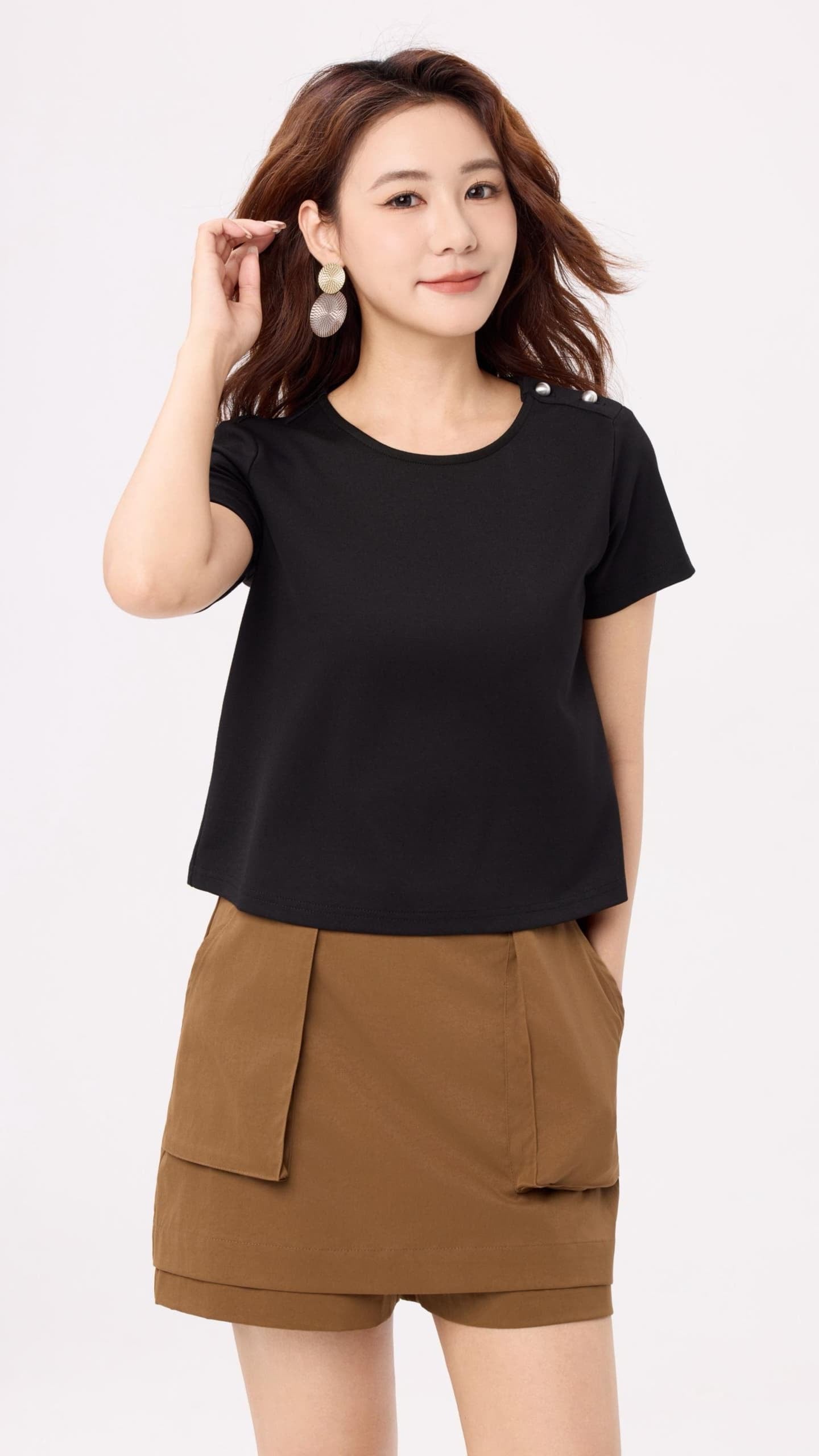 Ziri Button Embellished Tee