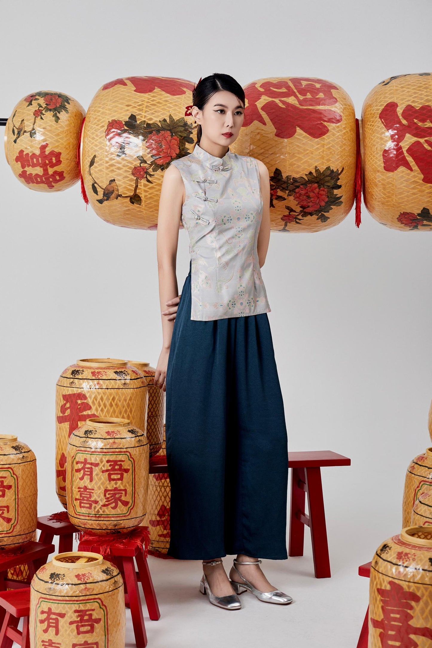 Lin Orient Mandarin Top