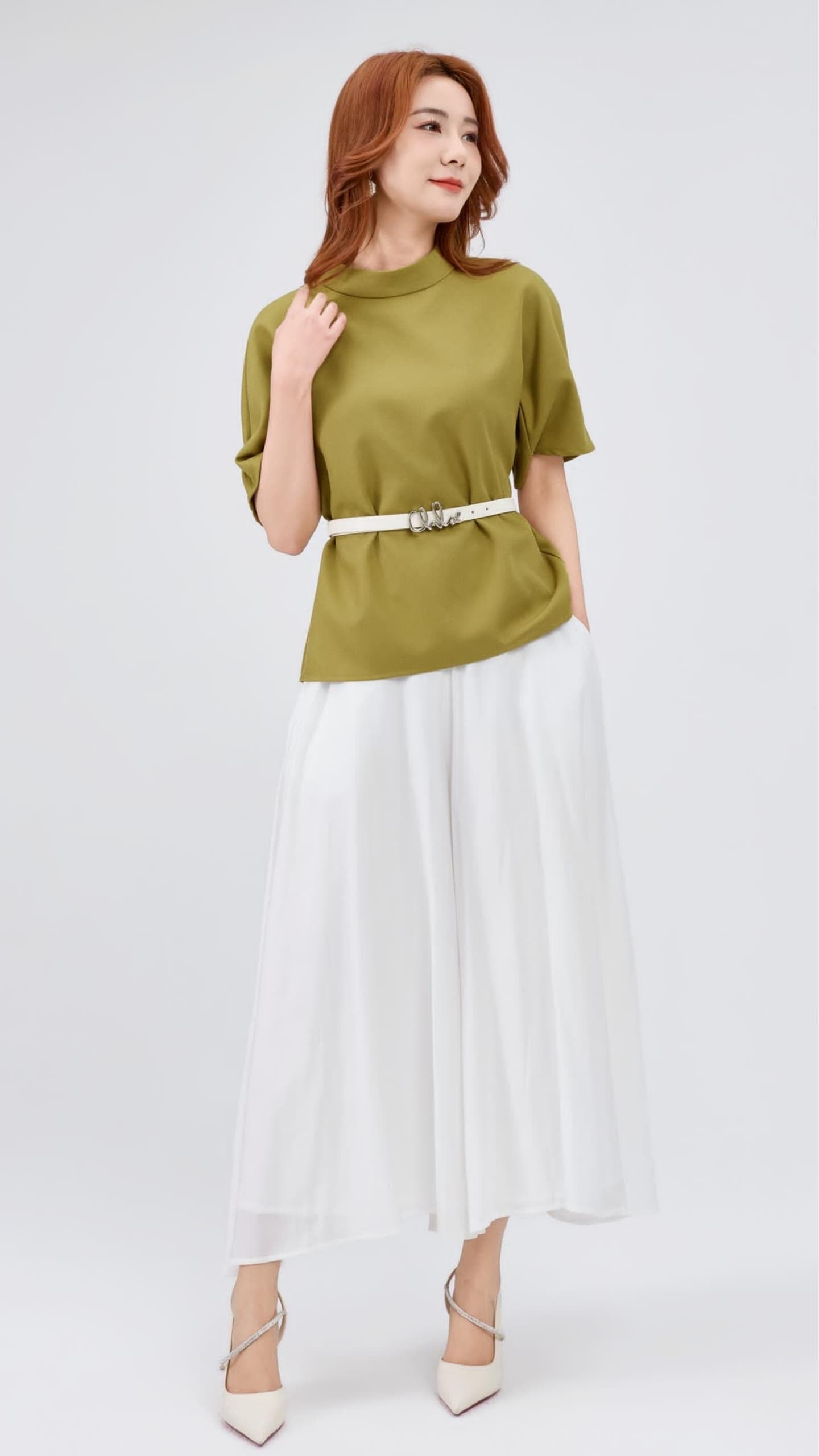 Ziri Loose Mock Neck Top