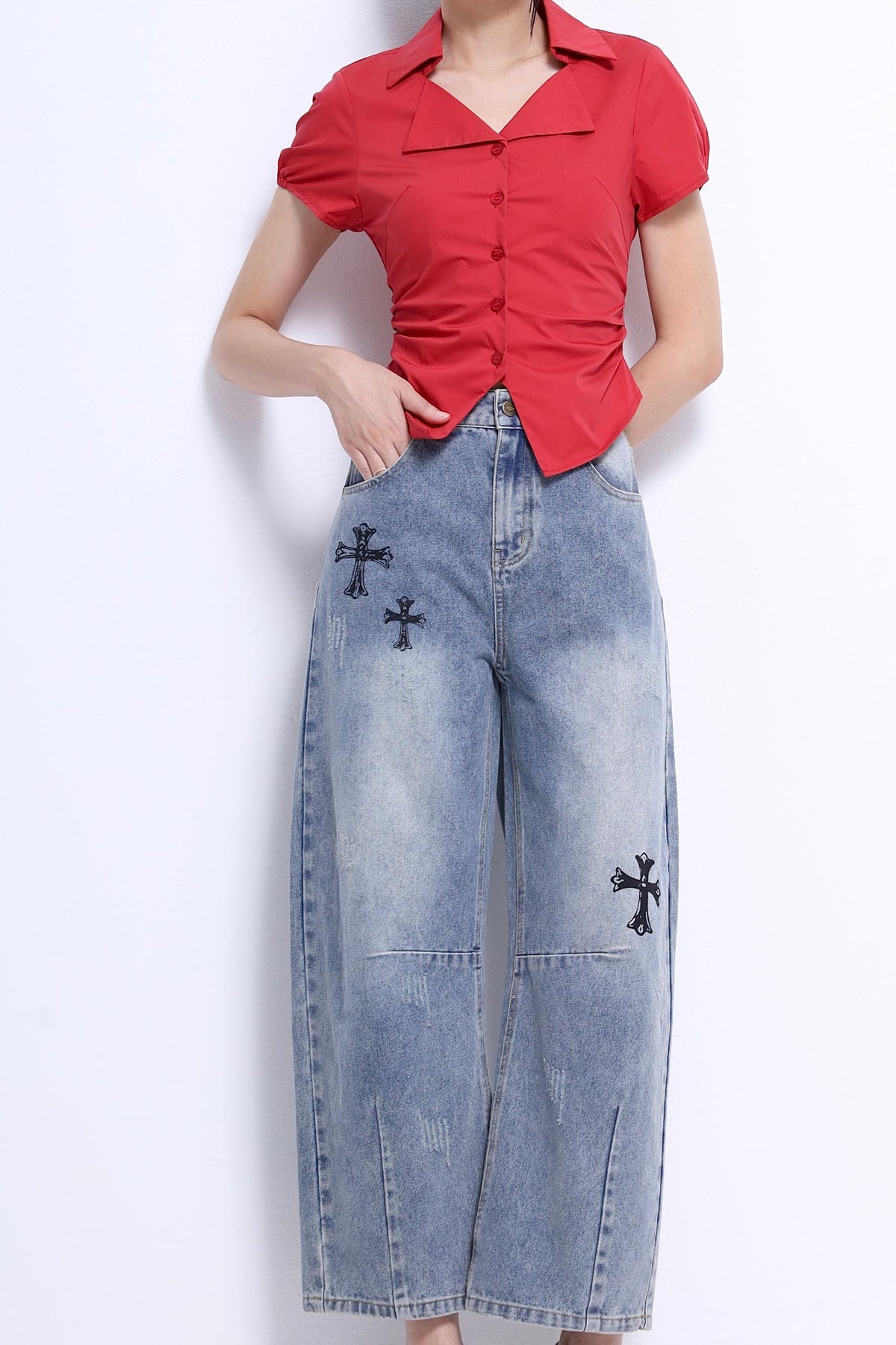Jesse  Vintage Cross Embroidered Barrel Jeans
