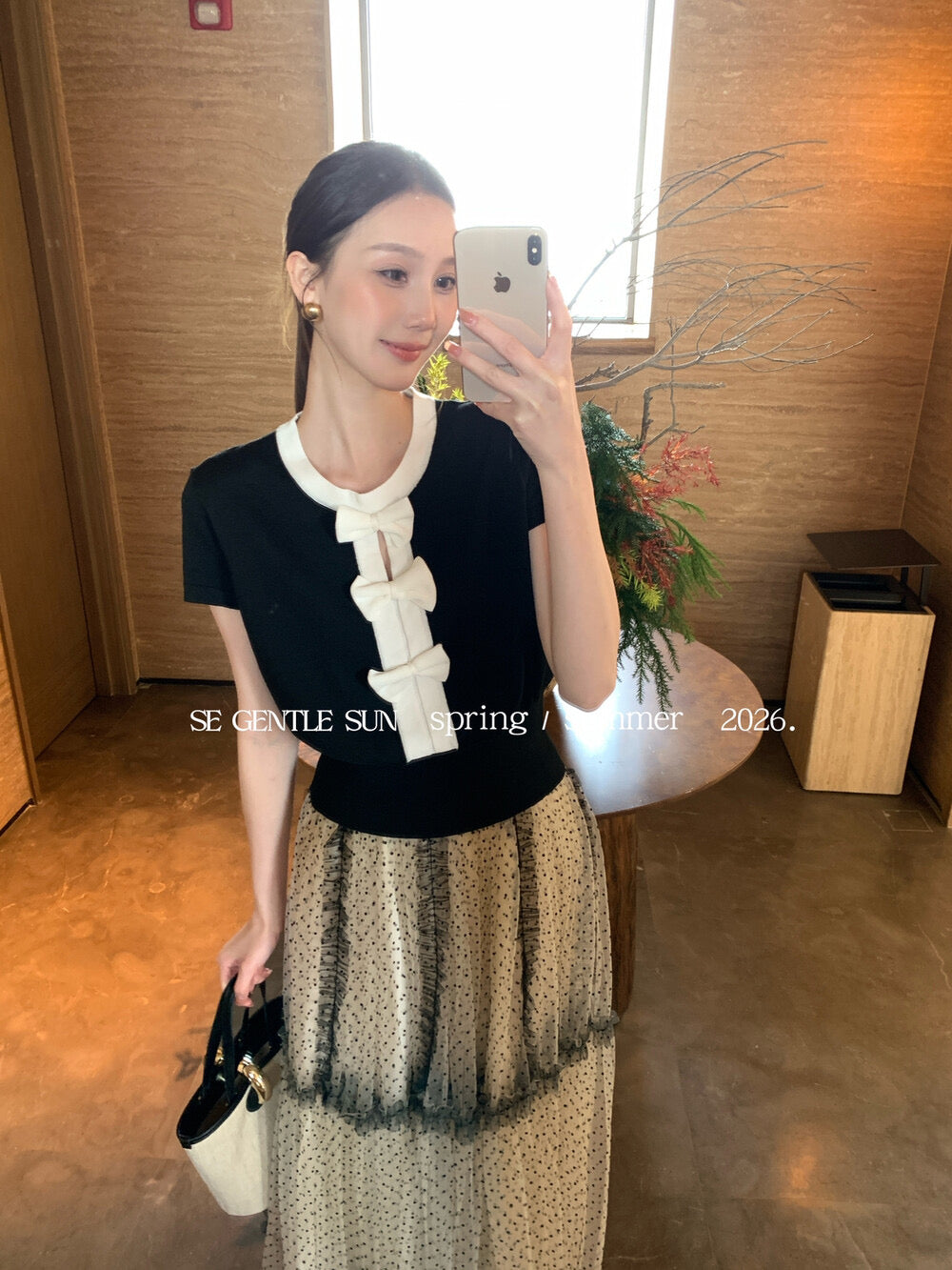 Peni Bow Tie Bi-color Knit Top