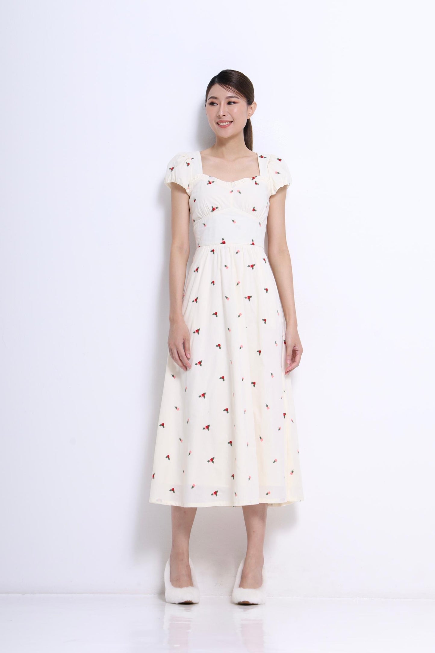 Daisy Floral Embroidered Dress