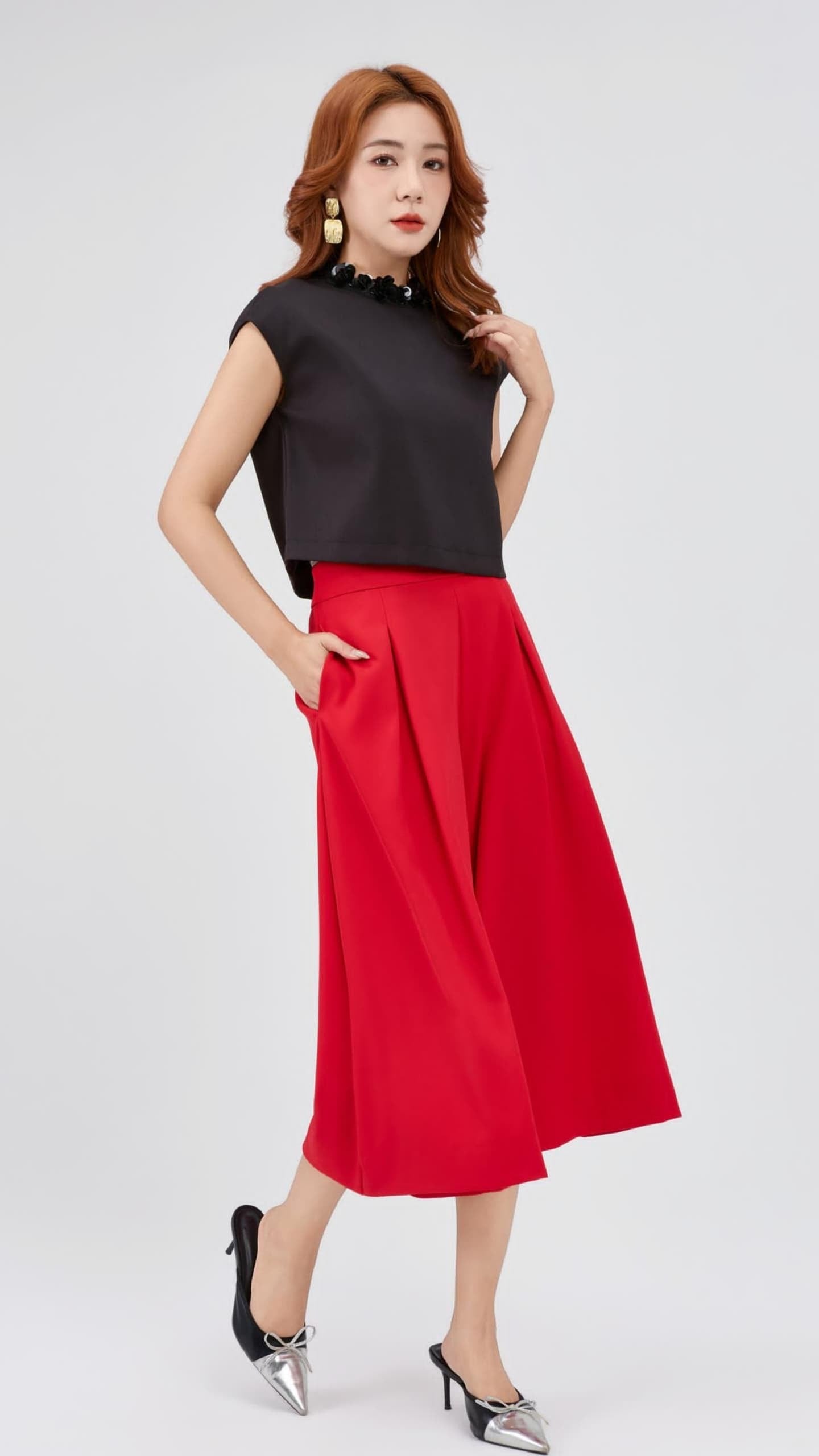 Ziri Flower Sequins Top