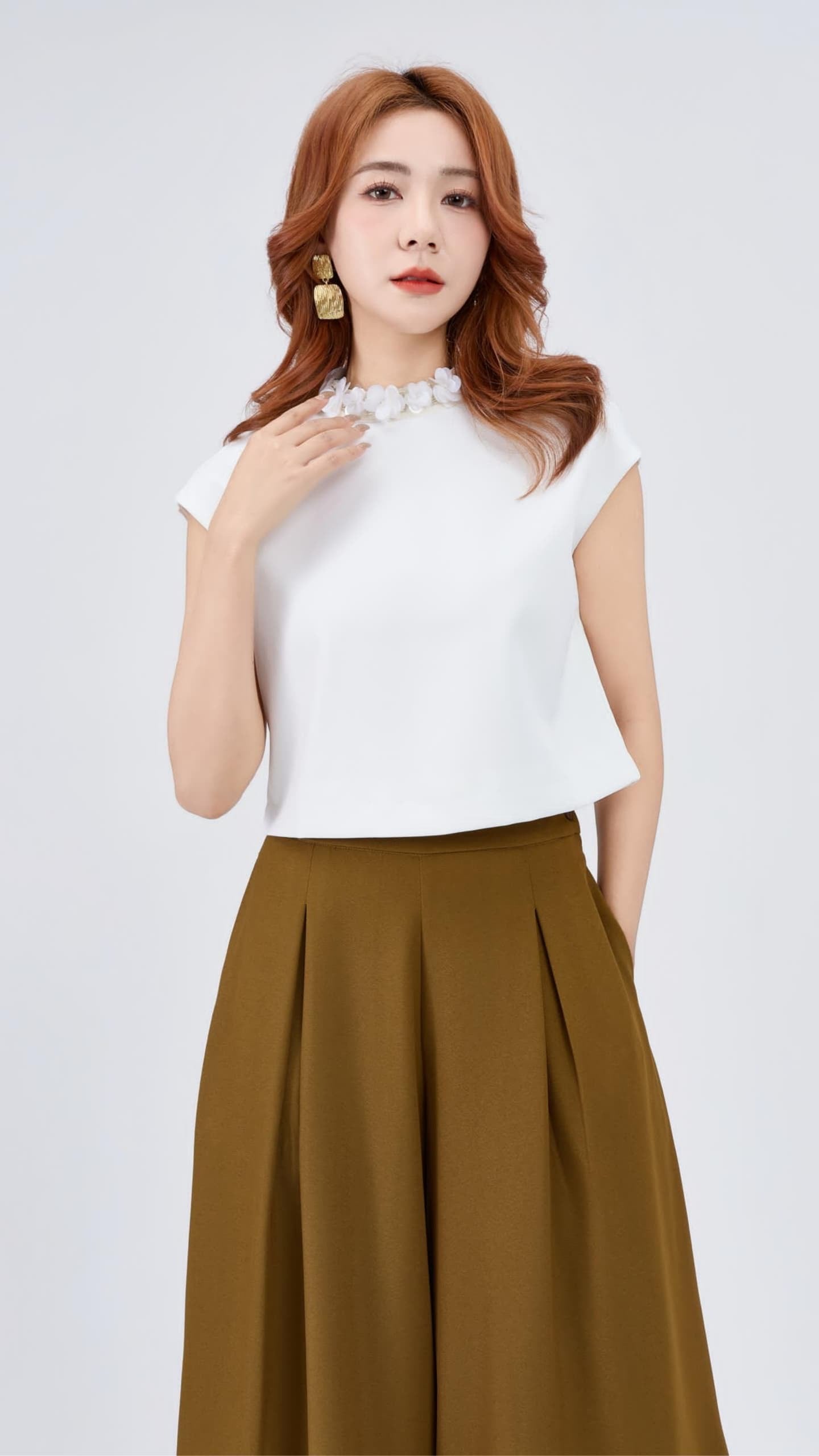 Ziri Flower Sequins Top