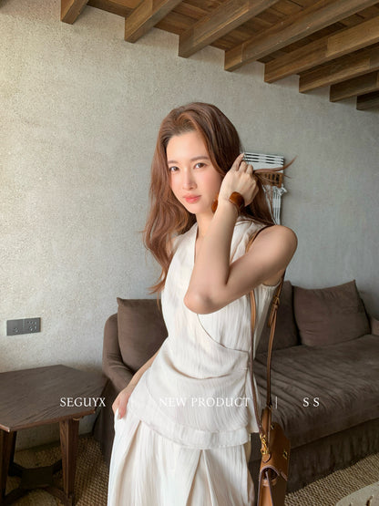Lucy V-Neck Relaxed Pants Set