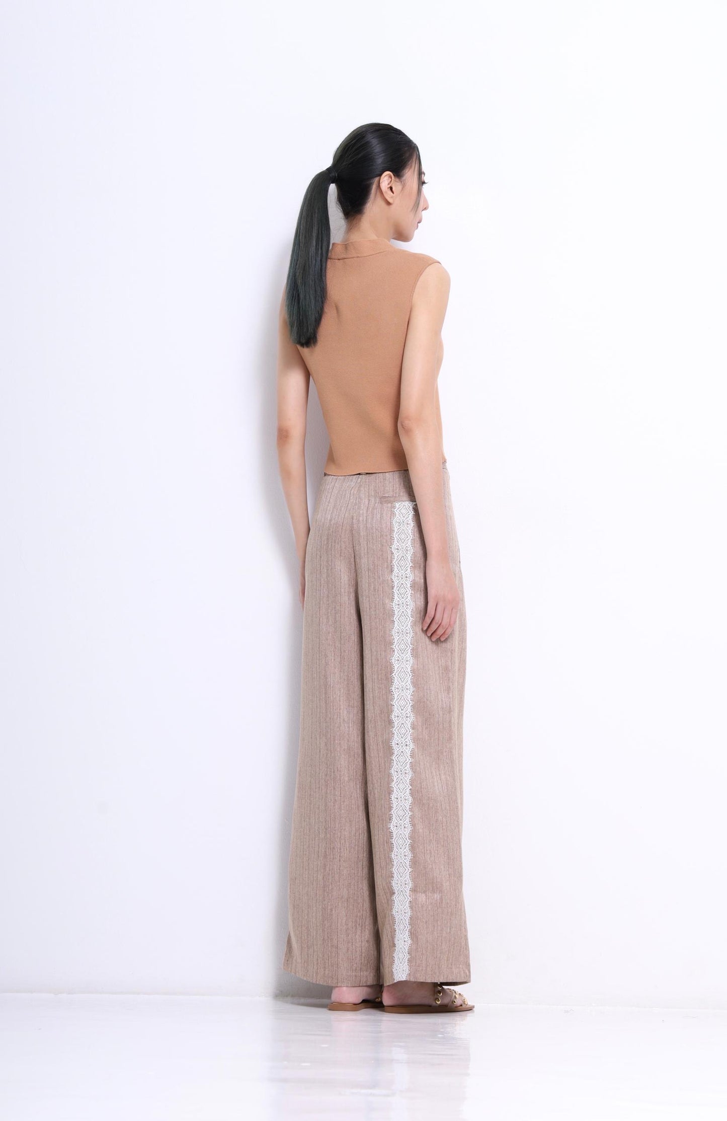 Claira V-Neck Knit Vest