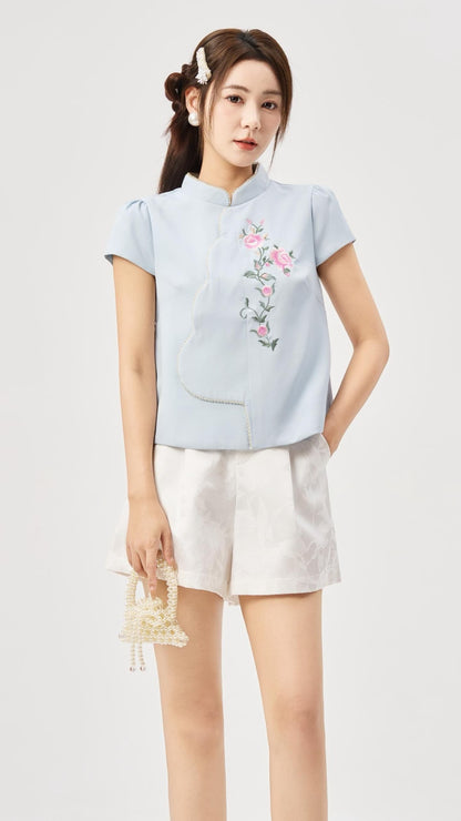 Hua Oriental Embroidered Qipao Top