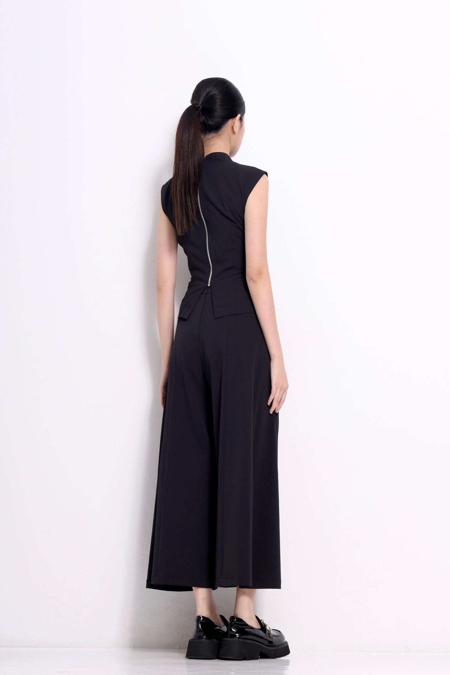 Robin Mock Neck Fitted Top