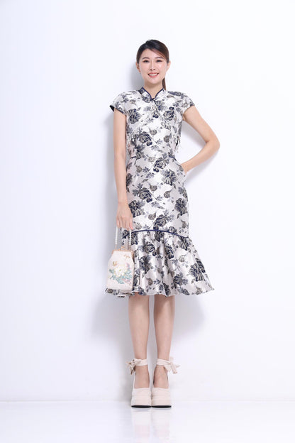 Zhu Orient Pearl Qipao Dress with Jacket