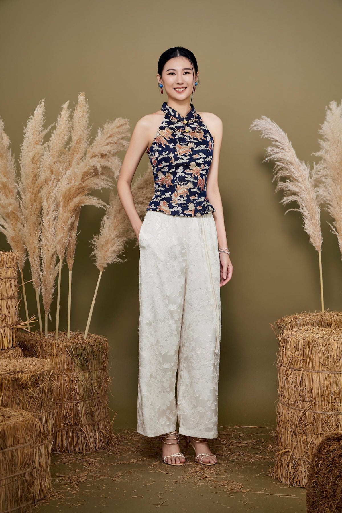Lian Orient Peplum Cutin Top