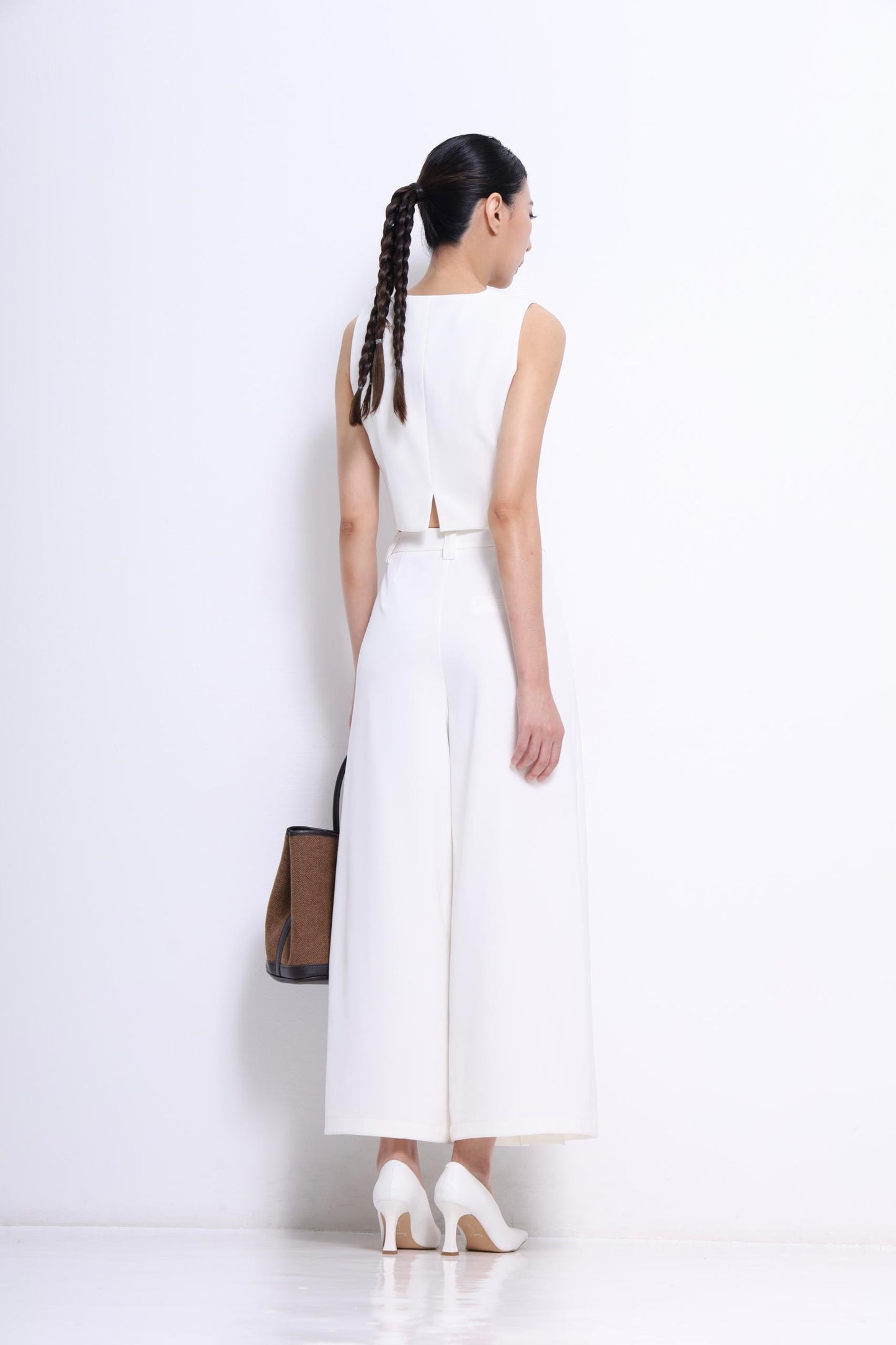 Becca Wide Legged Tailored Pants