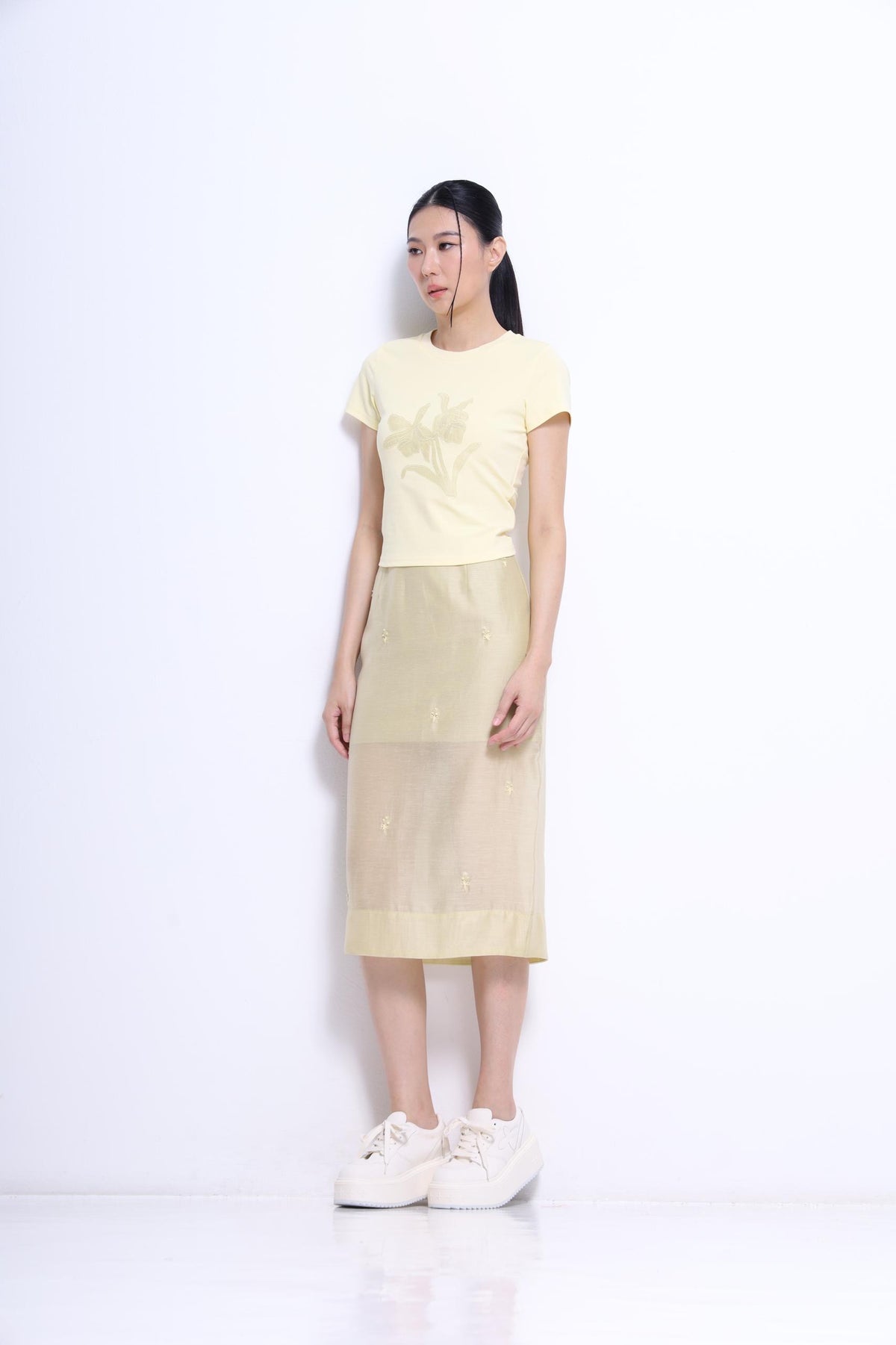 Lian Floral Embroidered Cotton T-Shirt