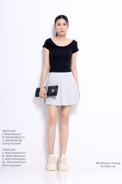 Felise Contrast Collar Knit Top