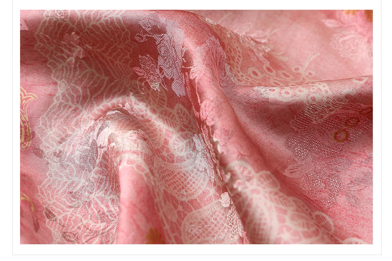 Dai Orient Silk Print Set