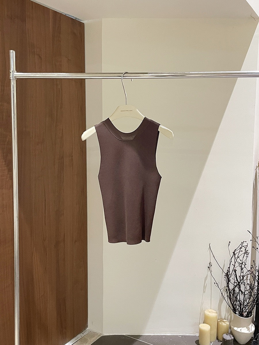 Gracetina Open Back Knit Top