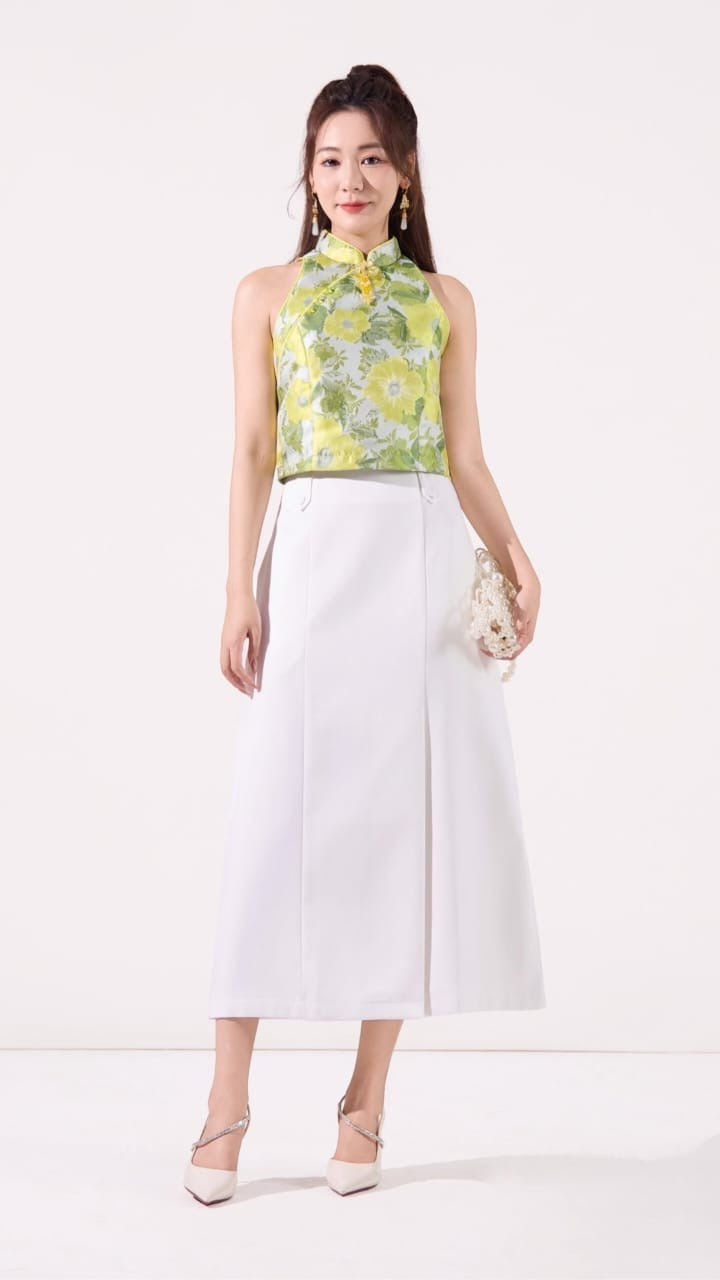 Lin Oriental Cut In Top