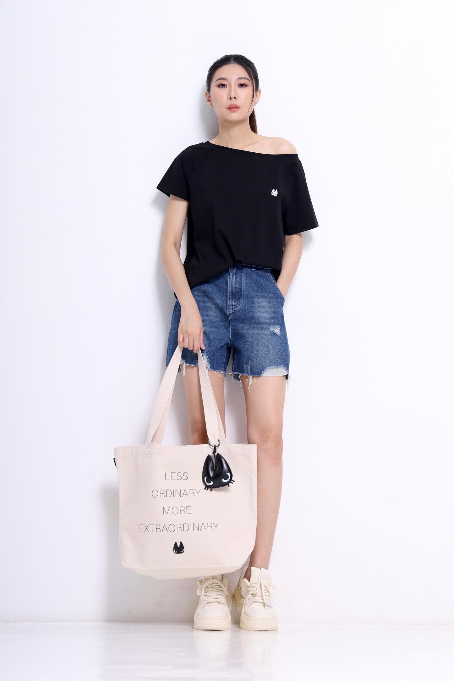 Omo Drop Shoulder Tee