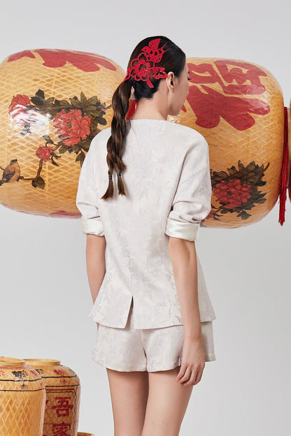 Mu Orient Tailored Shorts