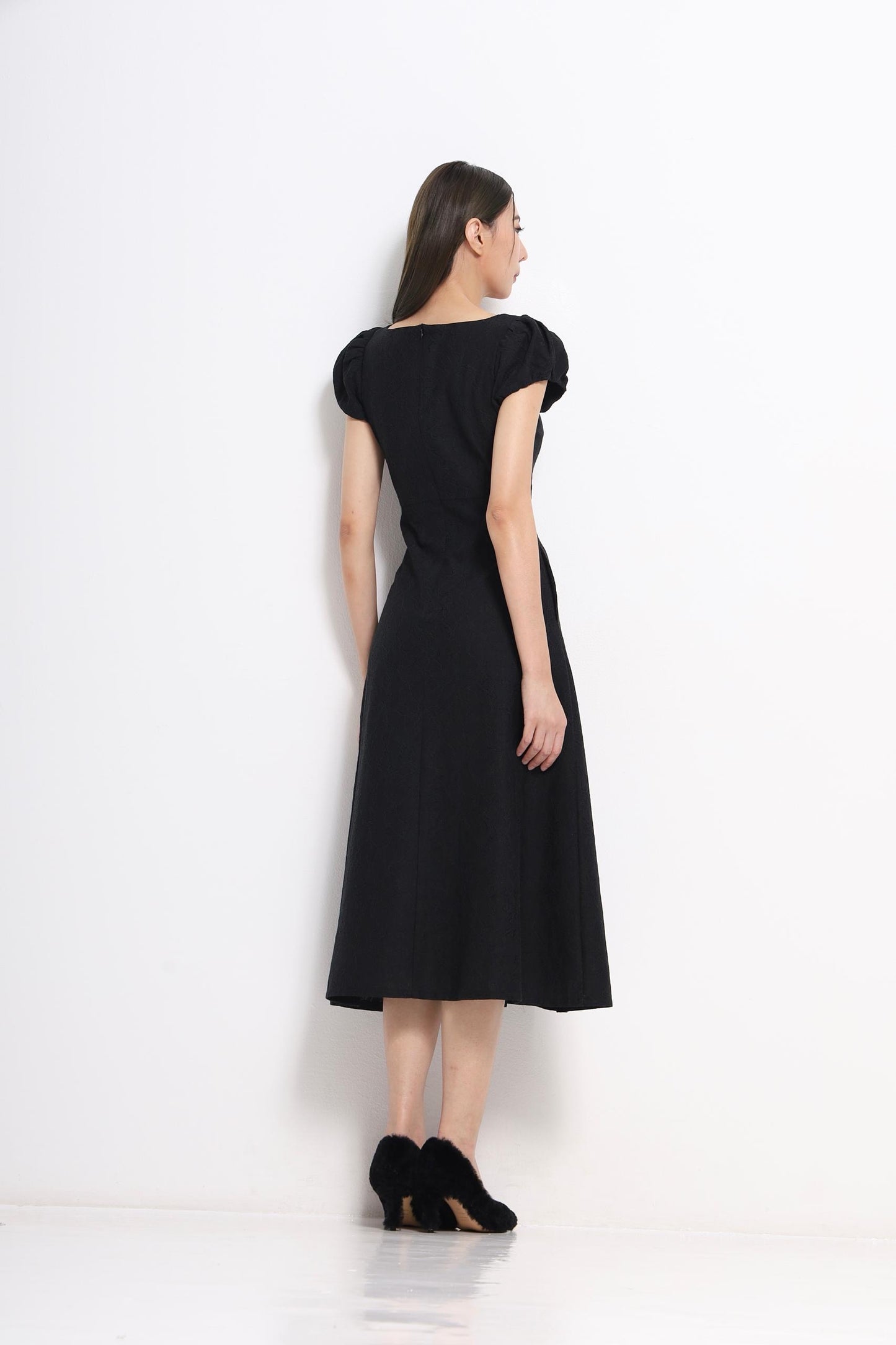 Stacey Sweetheart Lace Dress
